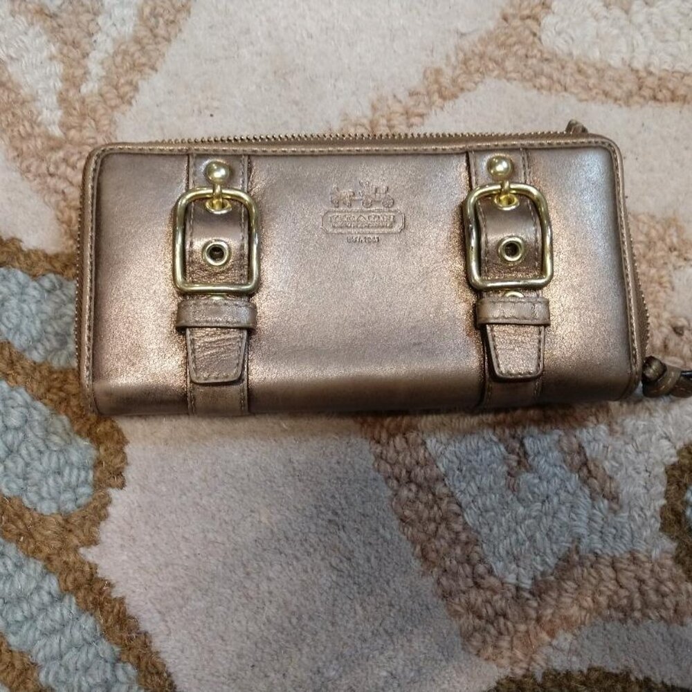 Coach Zoe letter wallet